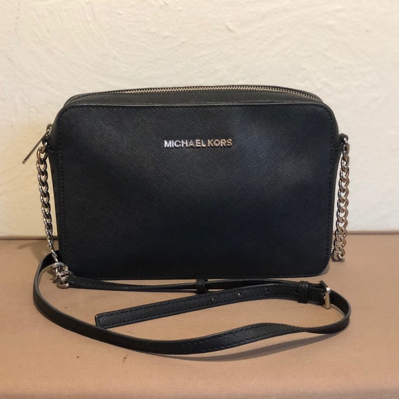 mk jet set black